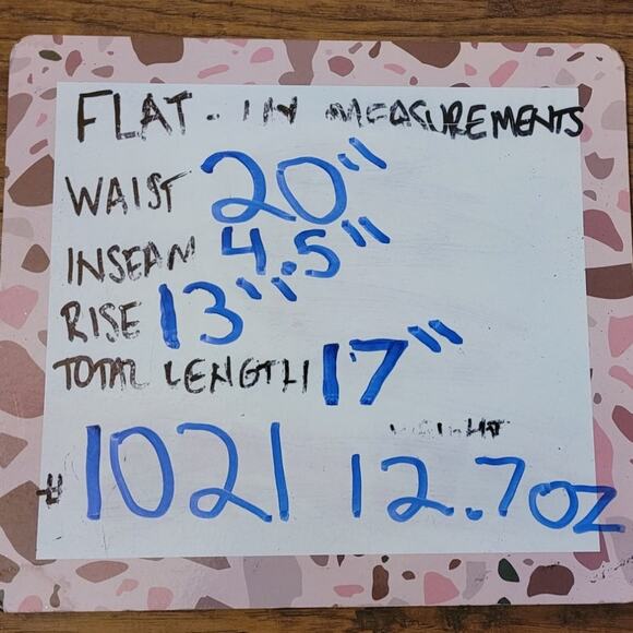 Old Navy S/5526691 Vanessa High Rise Distressed Cuffed Denim Jean Shorts Sz 16 - Picture 8 of 9